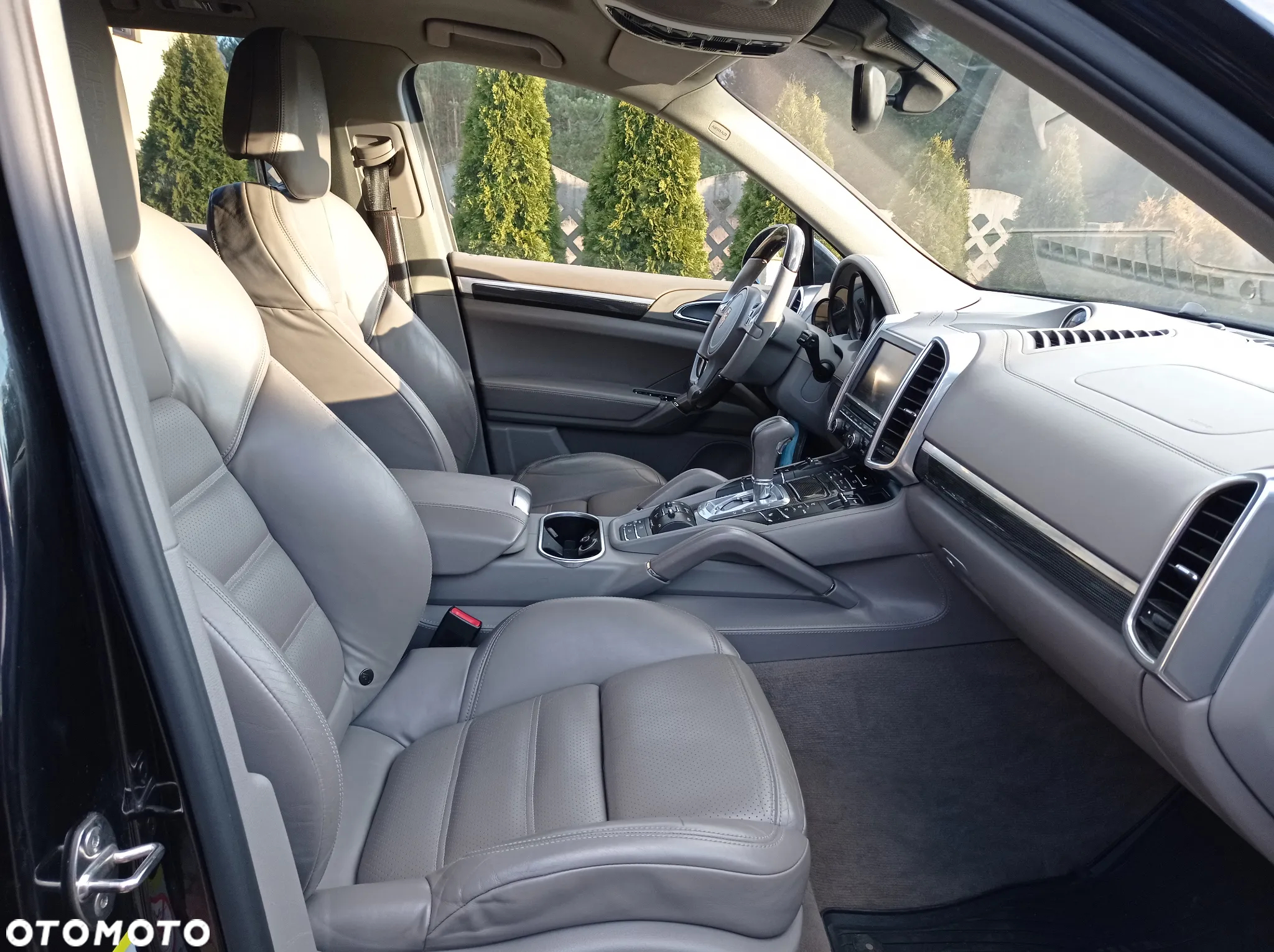 Porsche Cayenne S - 6