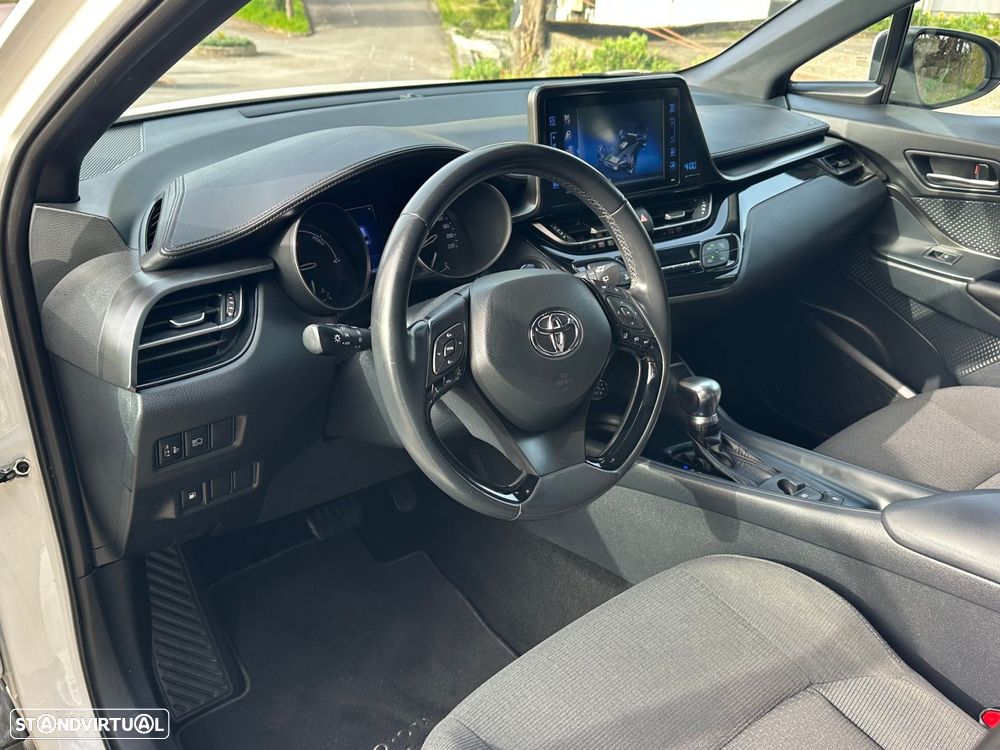 Toyota C-HR 1.8 Hybrid Comfort - 4