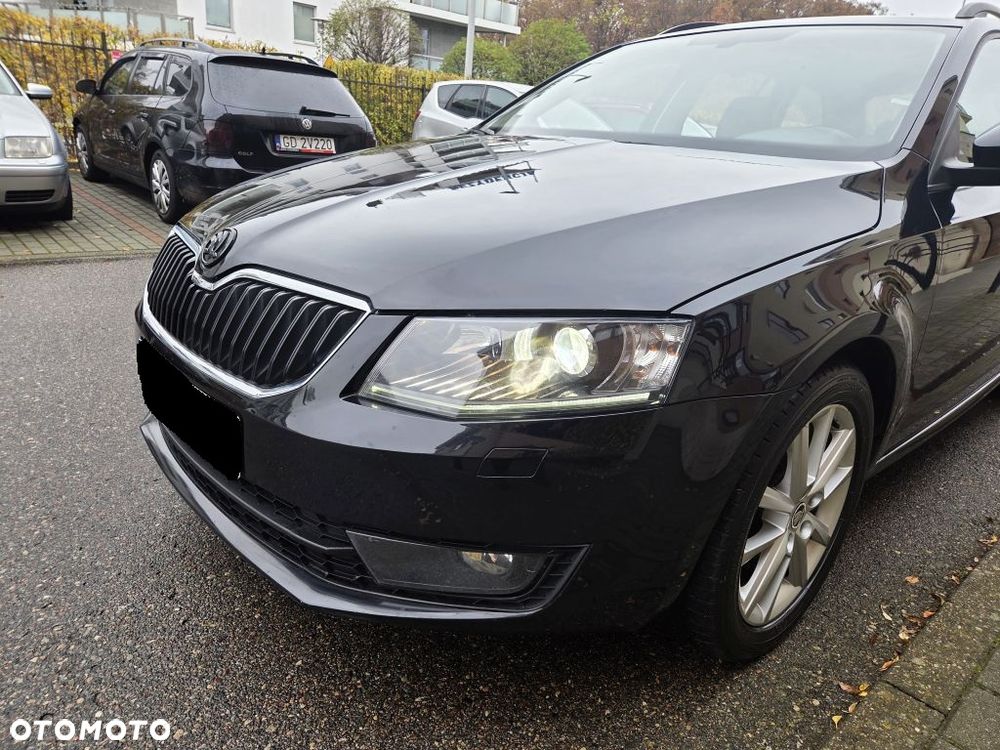 Skoda Octavia 2.0 TDI 4x4 Elegance - 4