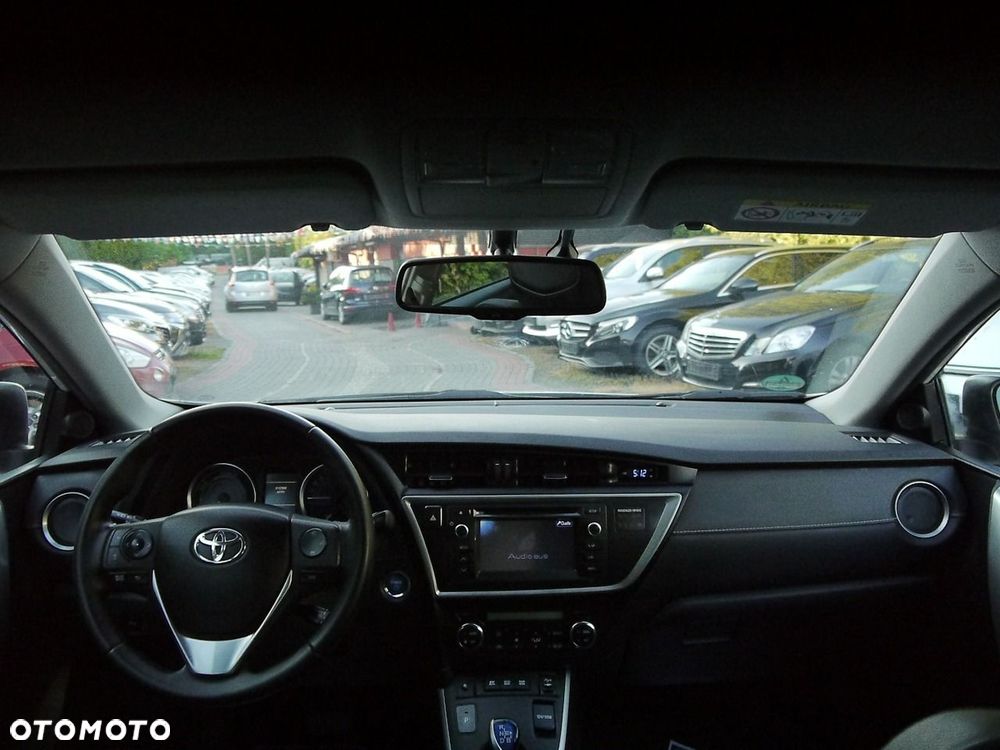 Toyota Auris - 19