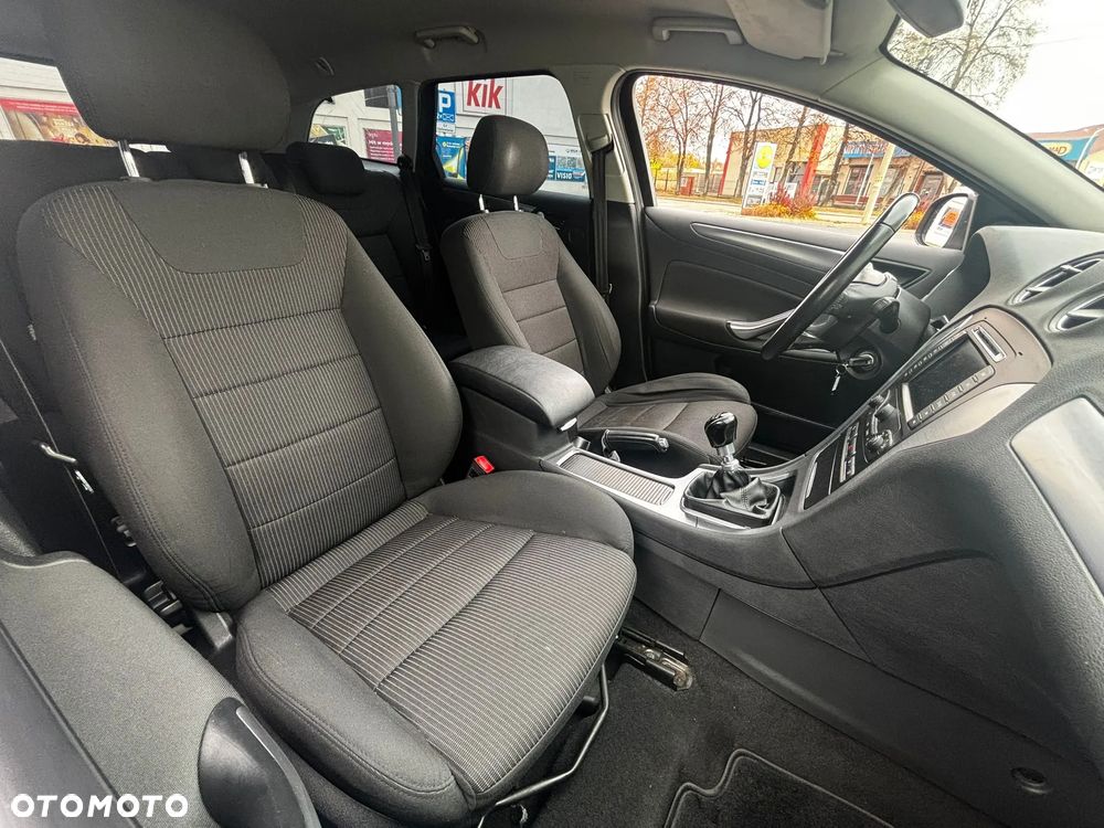 Ford Mondeo 2.0 TDCi Trend - 8