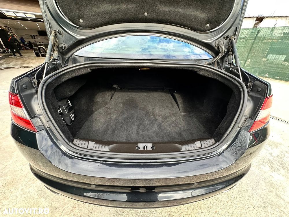 Jaguar XF 3.0 V6 - 7
