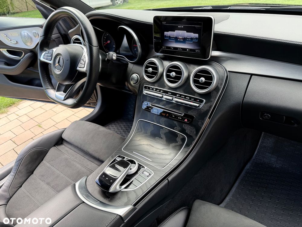 Mercedes-Benz Klasa C 200 4-Matic 9G-Tronic - 22