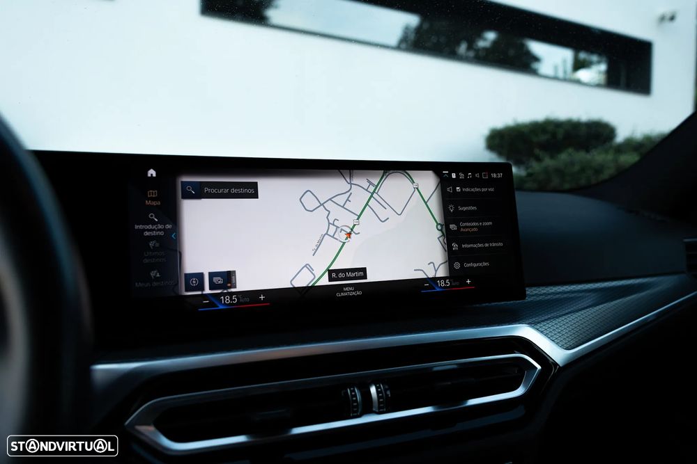 BMW 320 d Pack Desportivo M Auto - 22