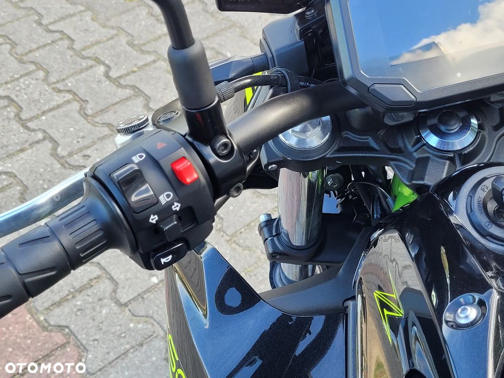 Kawasaki Z 650 - 17
