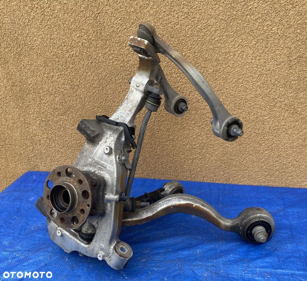 MERCEDES-BENZ E W213 63AMG 4MATIC ZWROTNICA PRAWA PRZEDNIA PRZÓD WACHACZ - 1