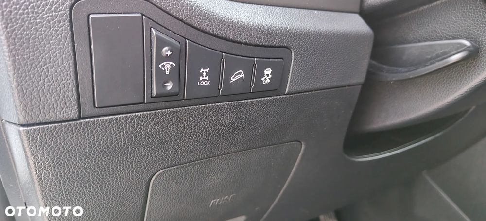 Kia Sportage 2.0 CRDI XL - 17