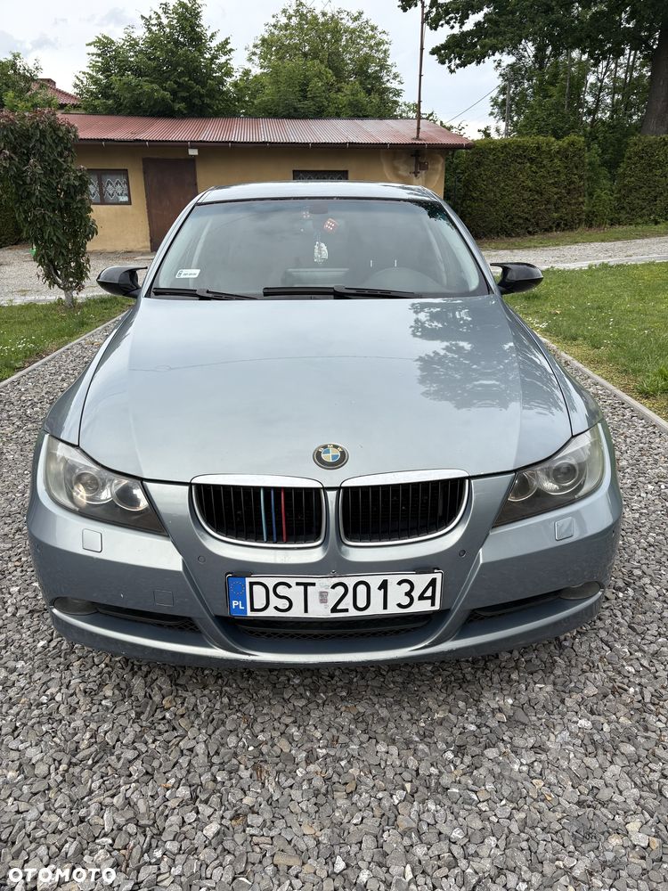 BMW Seria 3 - 1