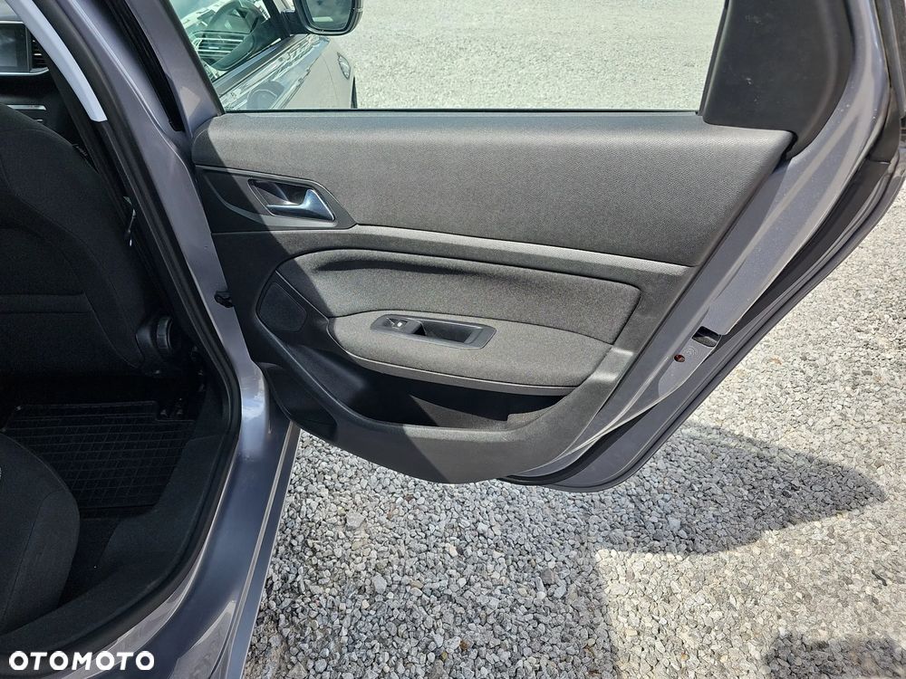 Peugeot 308 1.5 BlueHDi Active S&S - 24