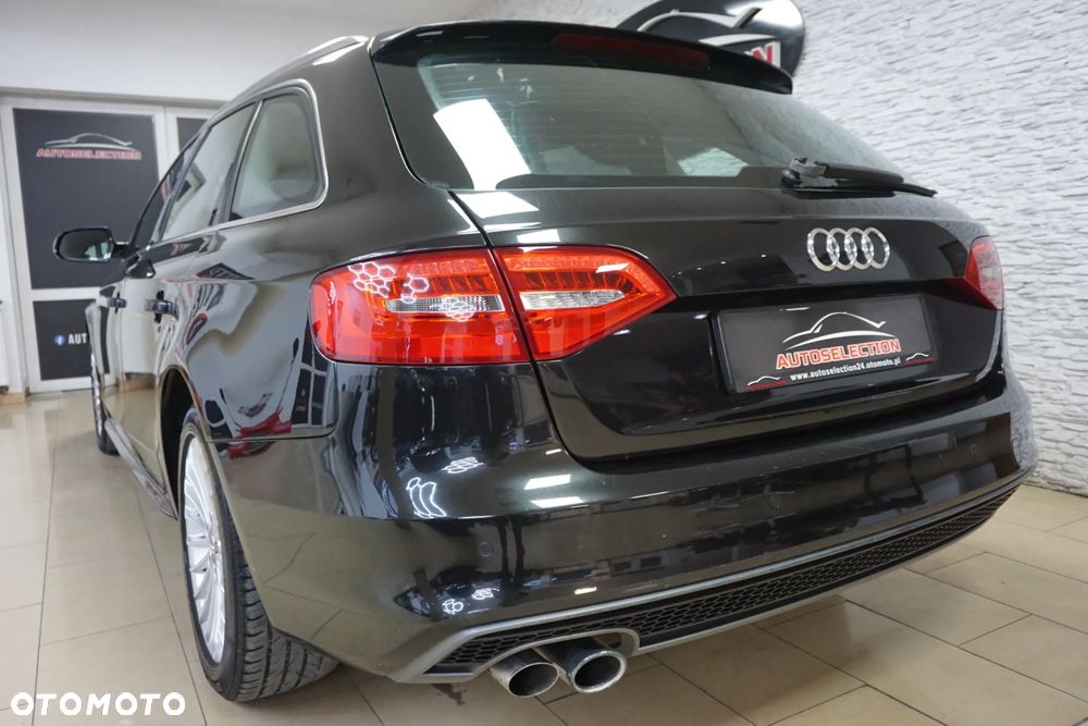 Audi A4 Avant 2.0 TDI DPF quattro S tronic S line Sportpaket - 10