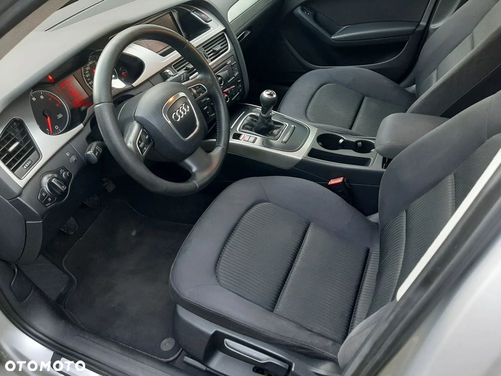 Audi A4 Avant 1.8 TFSI Ambiente - 10