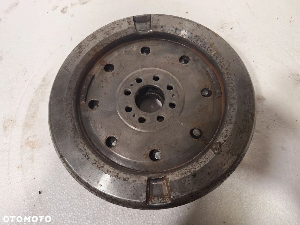 SKODA VW KOŁO DWUMASOWE SPRZĘGŁO 05L105266K - 3