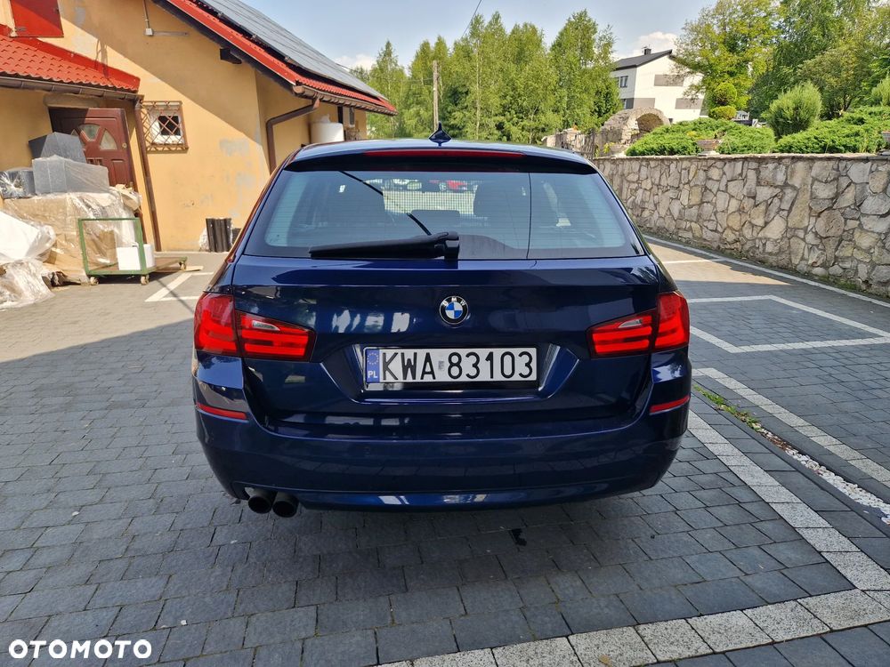 BMW Seria 5 520d Blue Performance - 8