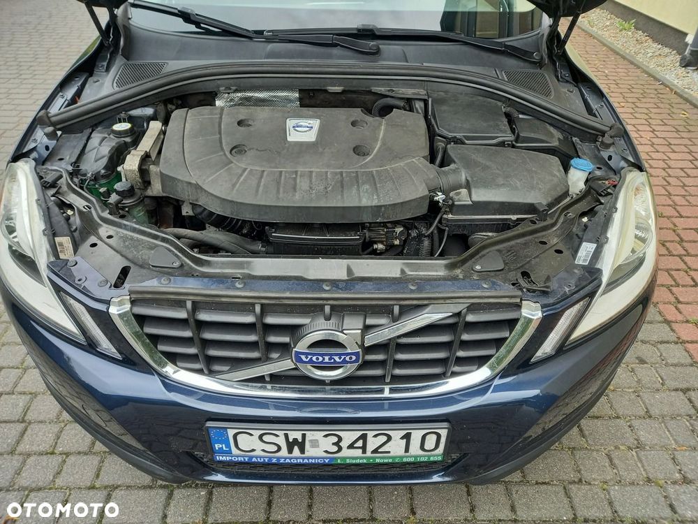 Volvo XC 60 D3 Geartronic Summum - 16