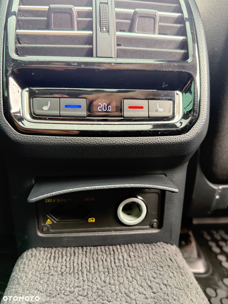 Volkswagen Passat 2.0 TDI Bi-Turbo BMT 4Mot Highline DSG - 16