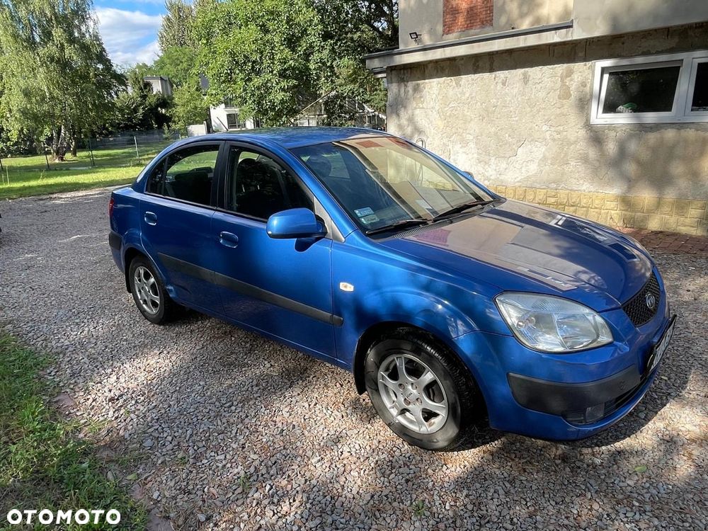 Kia Rio 1.4 Family - 2