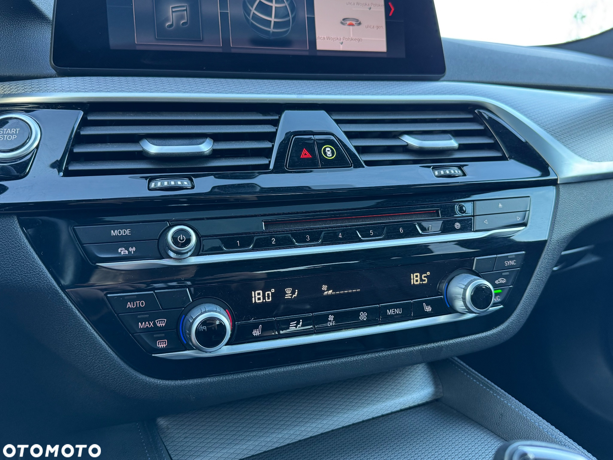 BMW Seria 5 530e iPerformance M Sport sport - 34