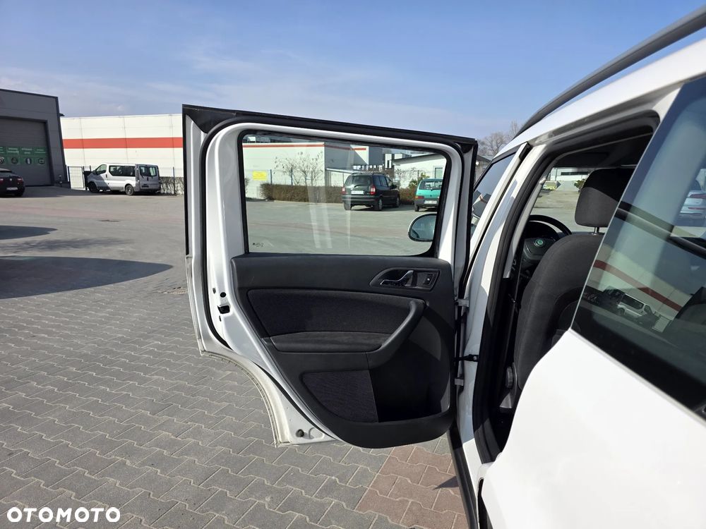 Skoda Yeti 1.2 TSI DSG Elegance PLUS EDITION - 9