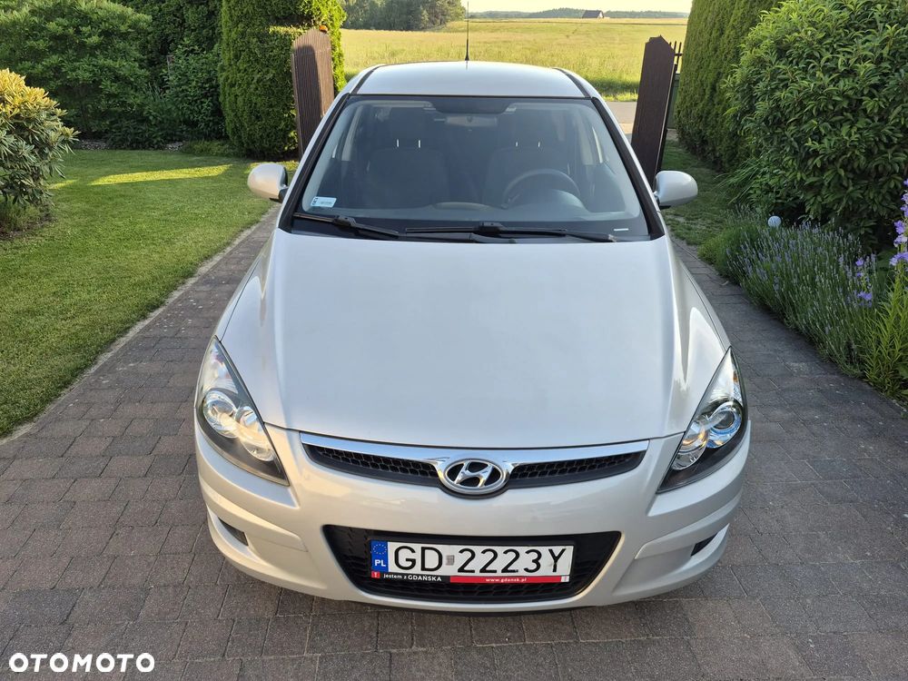 Hyundai i30 1.4 Comfort - 11