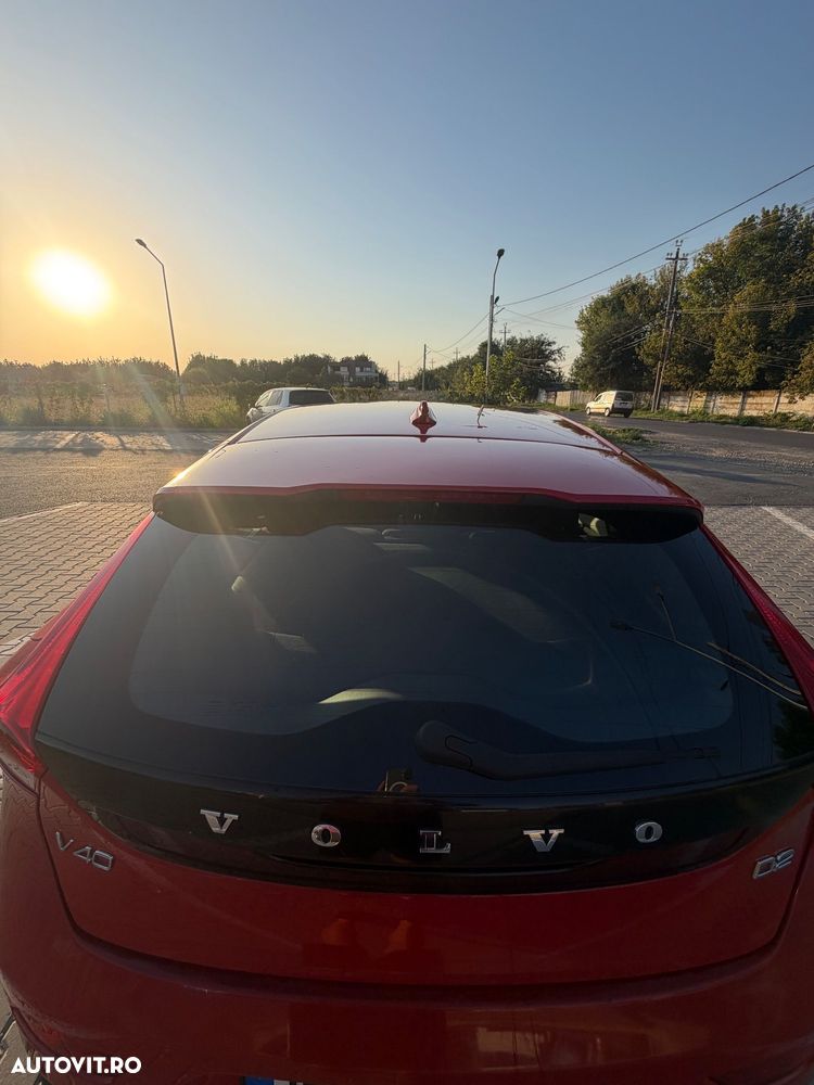 Volvo V40 D2 Basic - 2