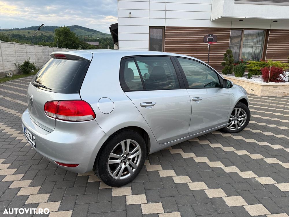 Volkswagen Golf - 4