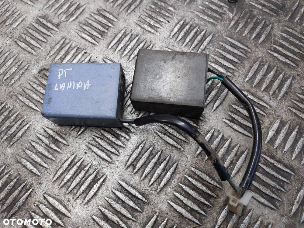 MODUŁ LAMPY PRAWY TYŁ LED PORSCHE CAYENNE I LONG JING - 1