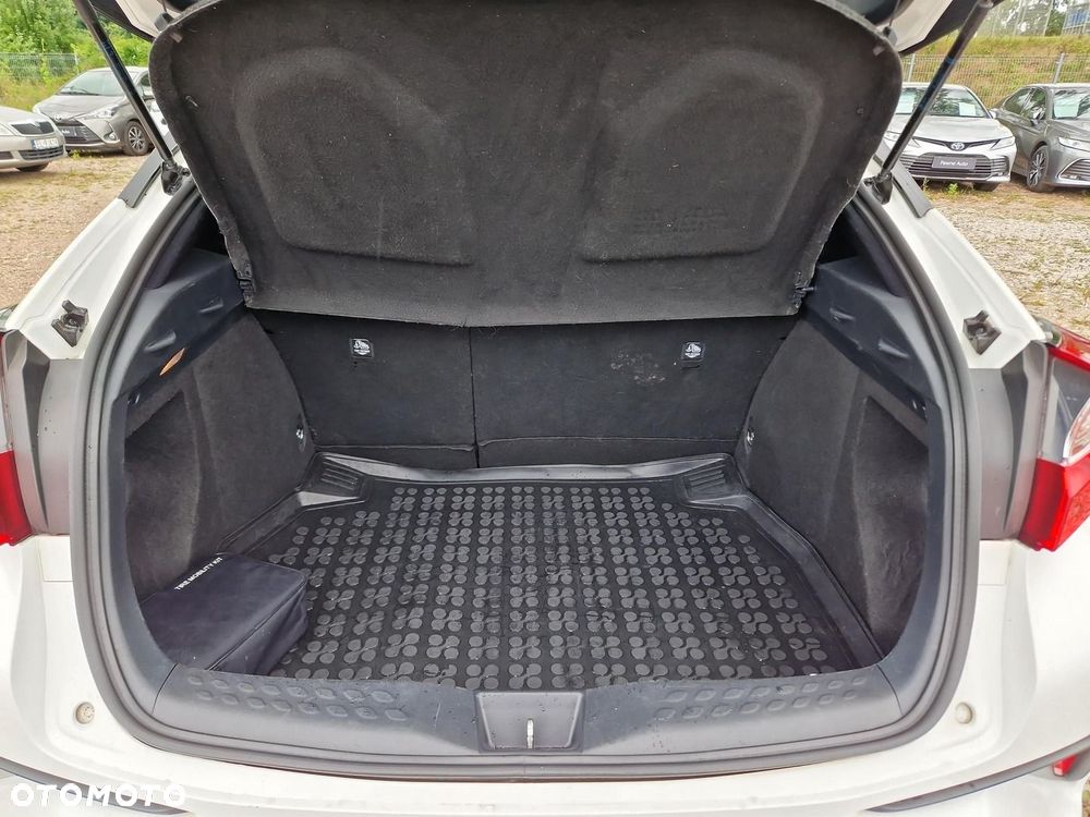 Toyota C-HR 1.2 T GPF Premium - 13