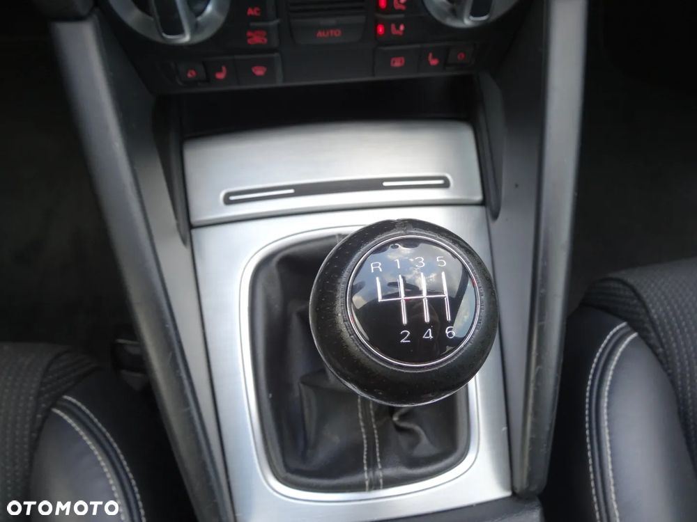 Audi A3 Sportback 2.0 TDI DPF S line Sportpaket - 26