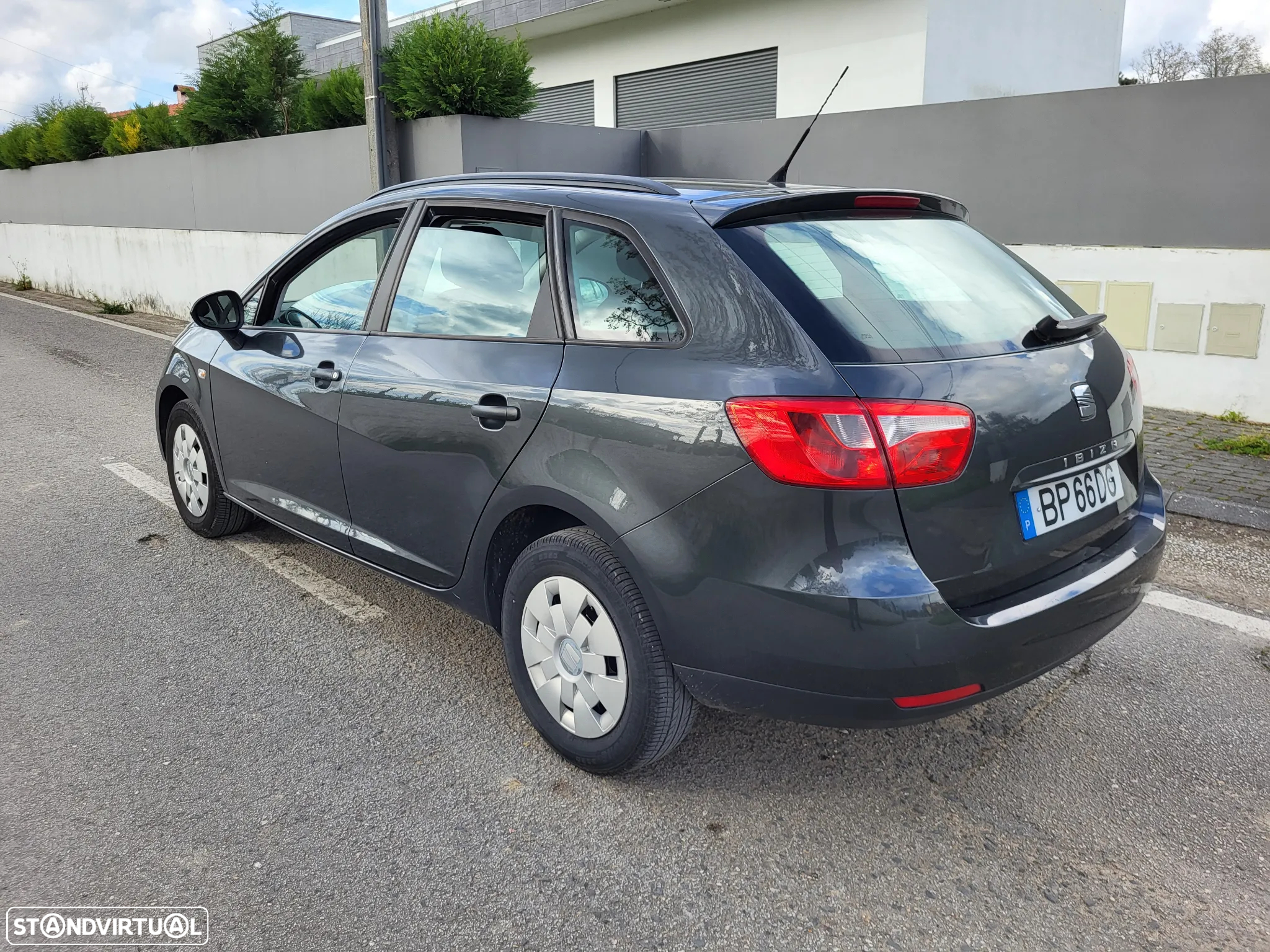 SEAT Ibiza 1.2 TDi Reference DPF - 5