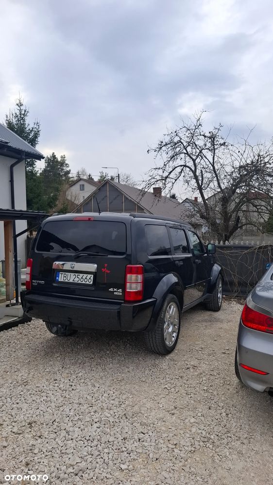 Dodge Nitro 2.8 CRD SXT - 2
