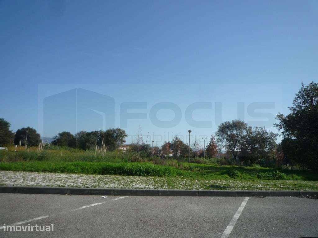 Terreno em Albergaria-a-Velha - Grande imagem: 5/5