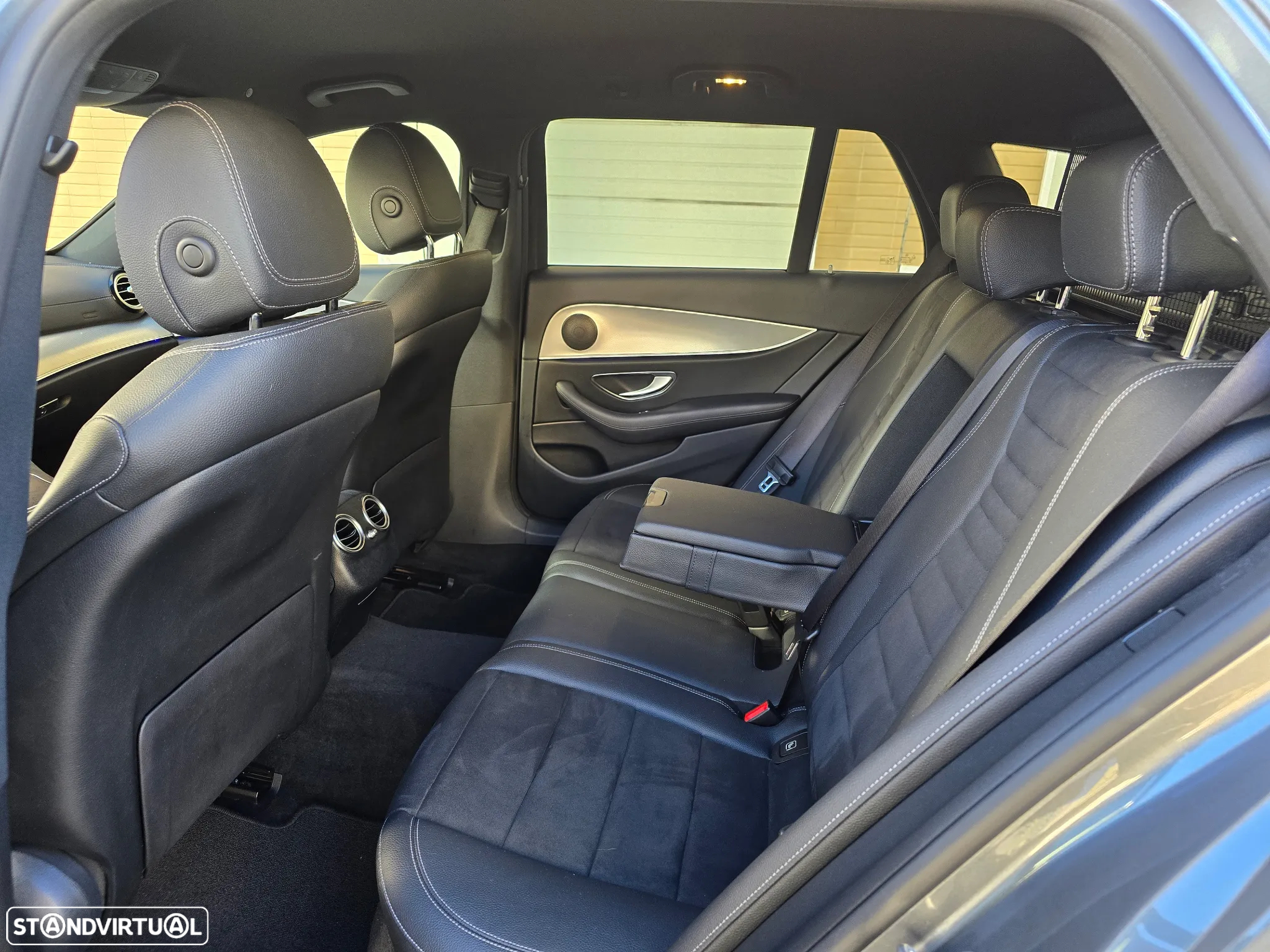Mercedes-Benz E 300 de AMG Line - 24