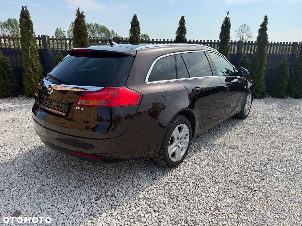 Opel Insignia - 8