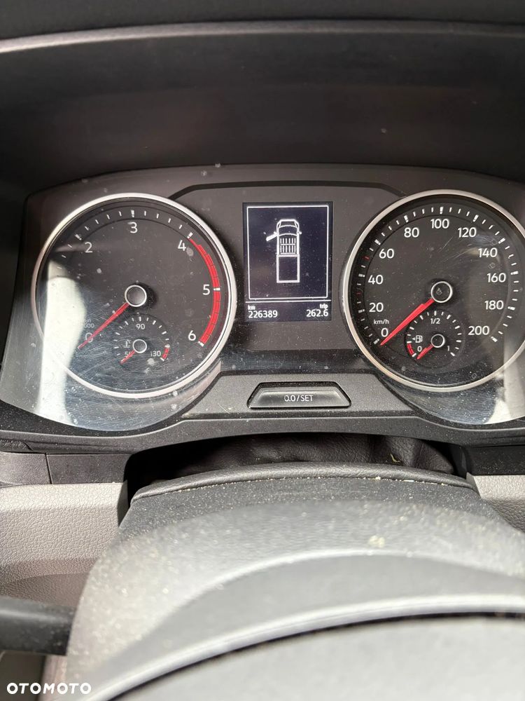 Volkswagen Crafter - 24