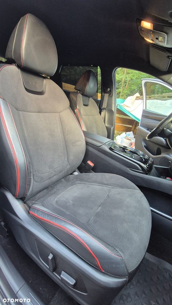 Hyundai Tucson 1.6 T-GDi 48V-Hybrid 4WD DCT N Line - 36
