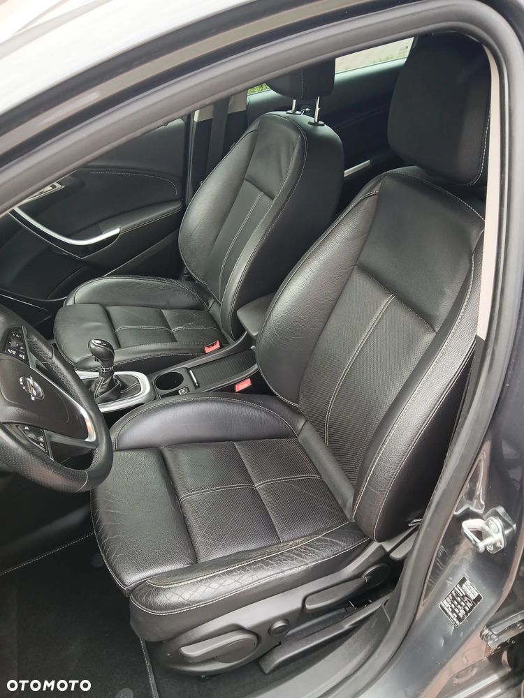Opel Astra - 16