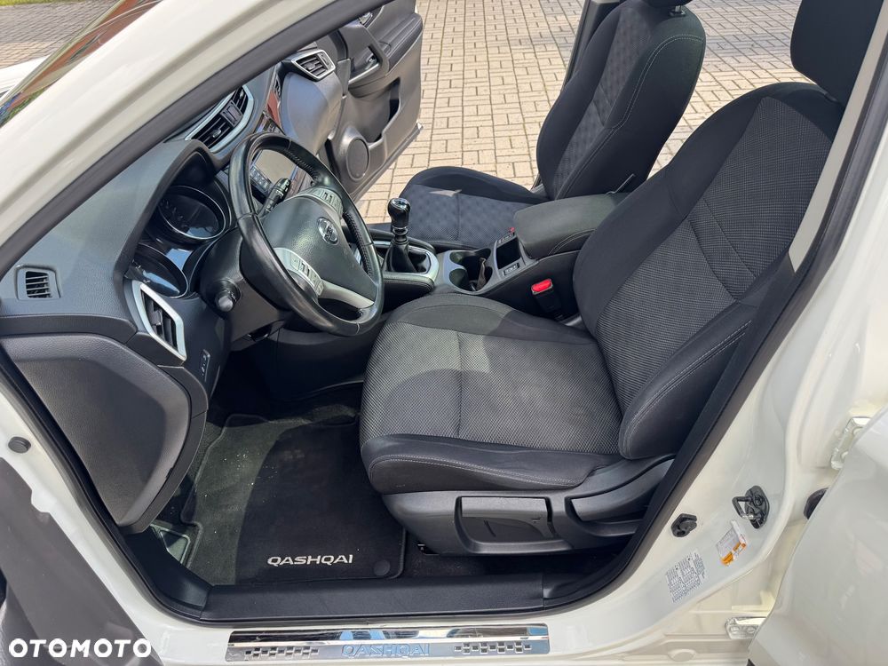 Nissan Qashqai 1.2 DIG-T Tekna+ - 19