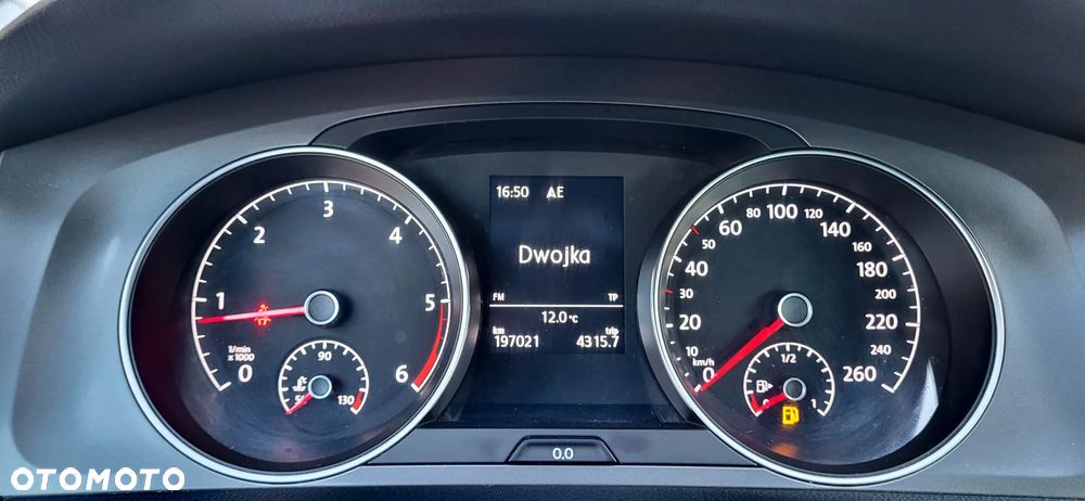 Volkswagen Golf 1.6 TDI 4Motion BlueMotion Technology Comfortline - 24