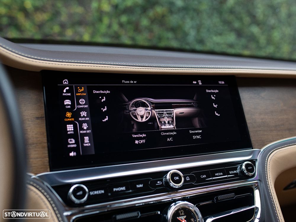 Bentley Flying Spur Hybrid Azure - 40