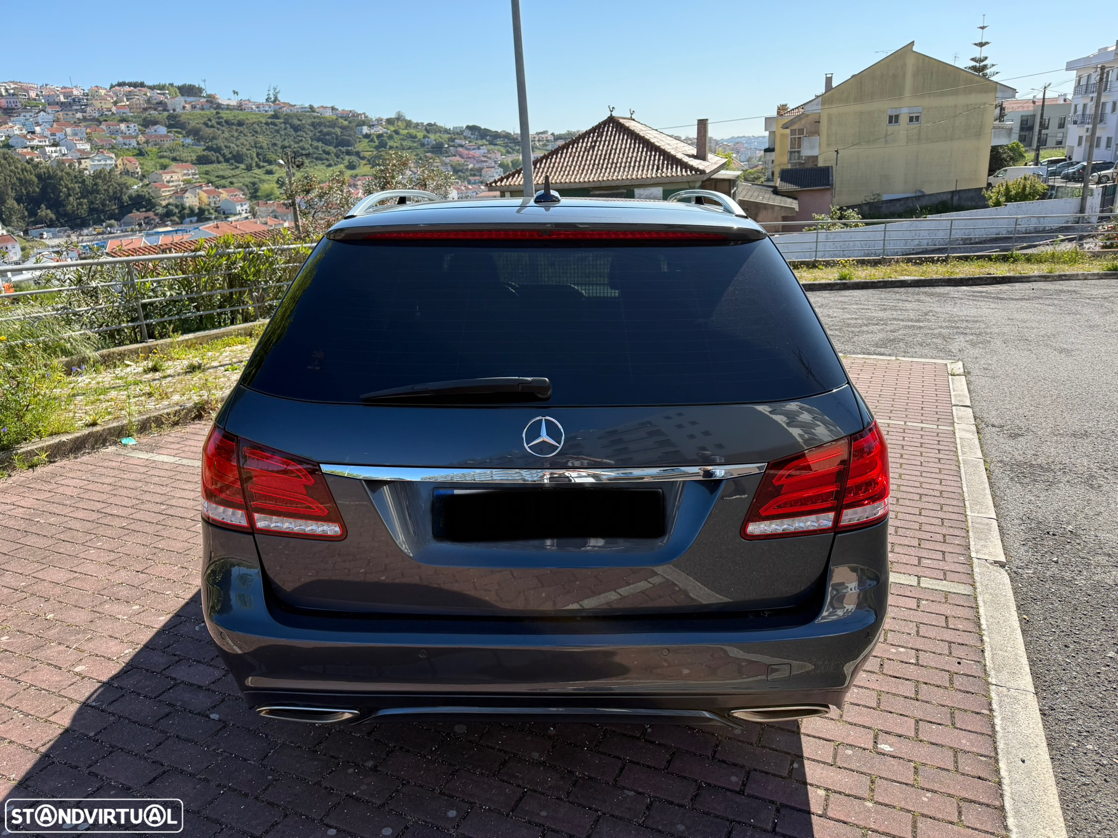 Mercedes-Benz E 220 BlueTEC Avantgarde - 11