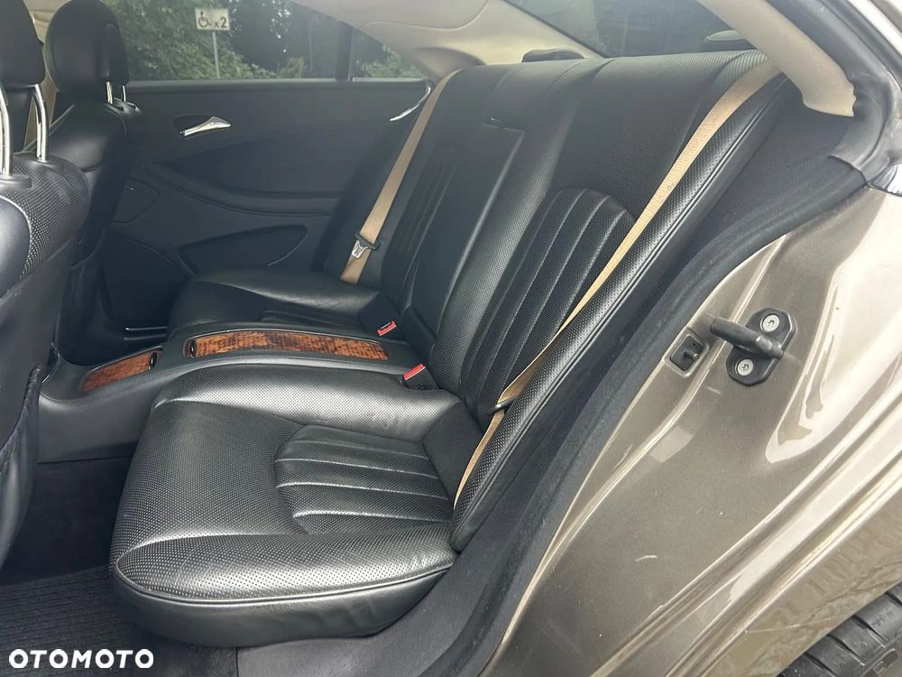 Mercedes-Benz CLS 500 - 18