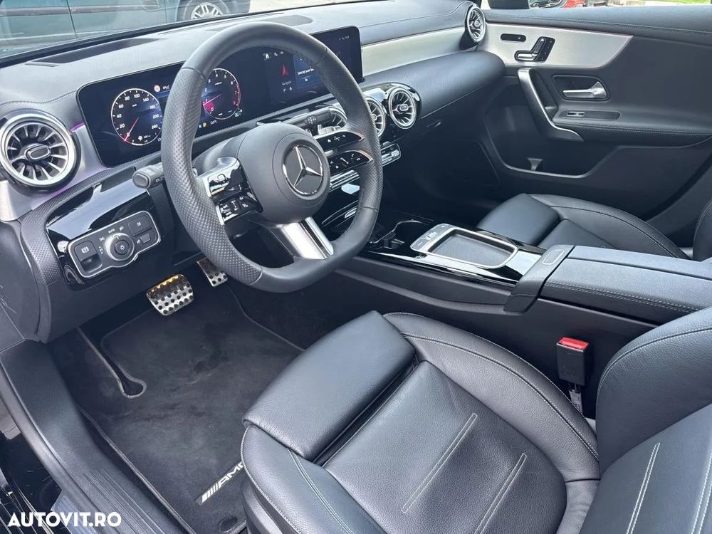 Mercedes-Benz A 220 4MATIC MHEV 8G-DCT - 14