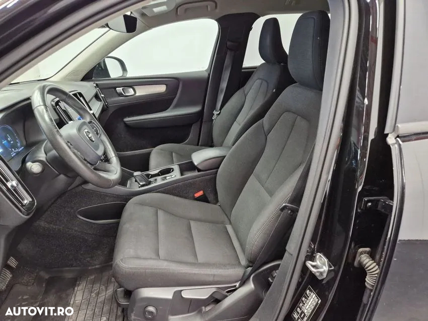 Volvo XC 40 - 5
