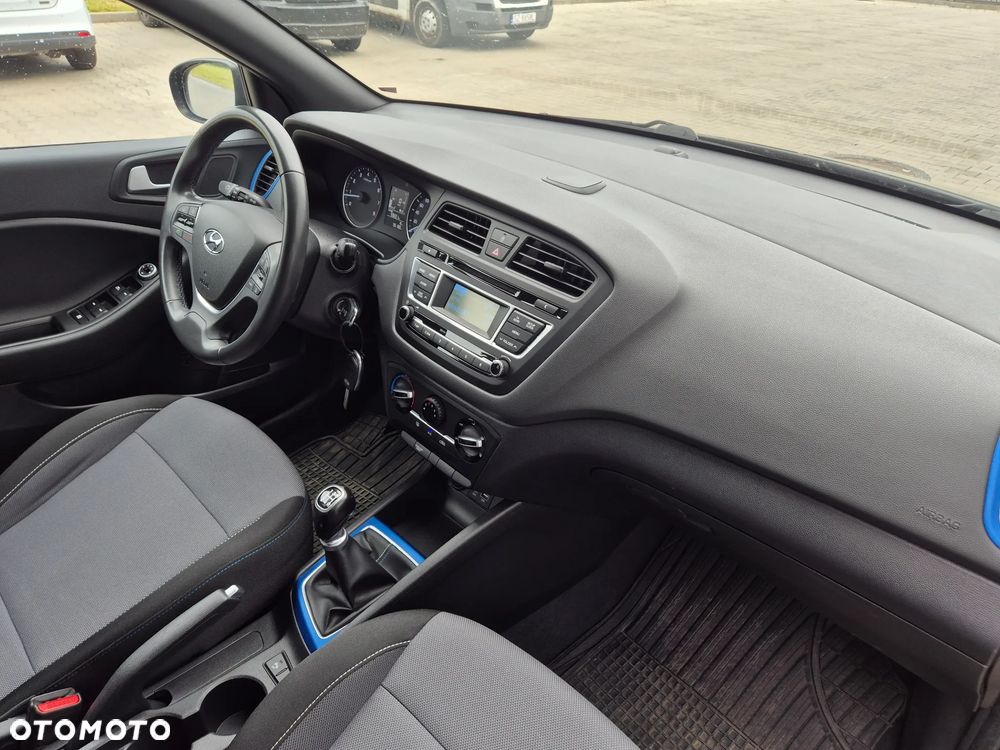 Hyundai i20 1.2 YES - 22