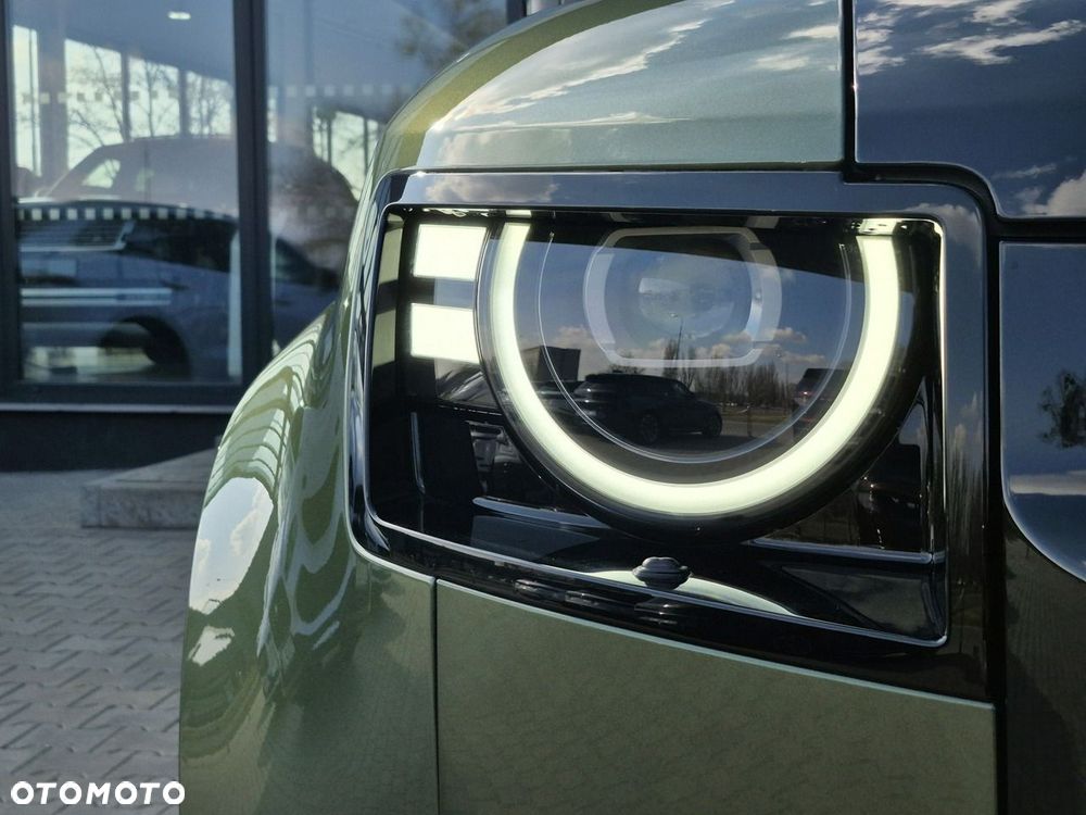 Land Rover Defender 110 D350 X - 16
