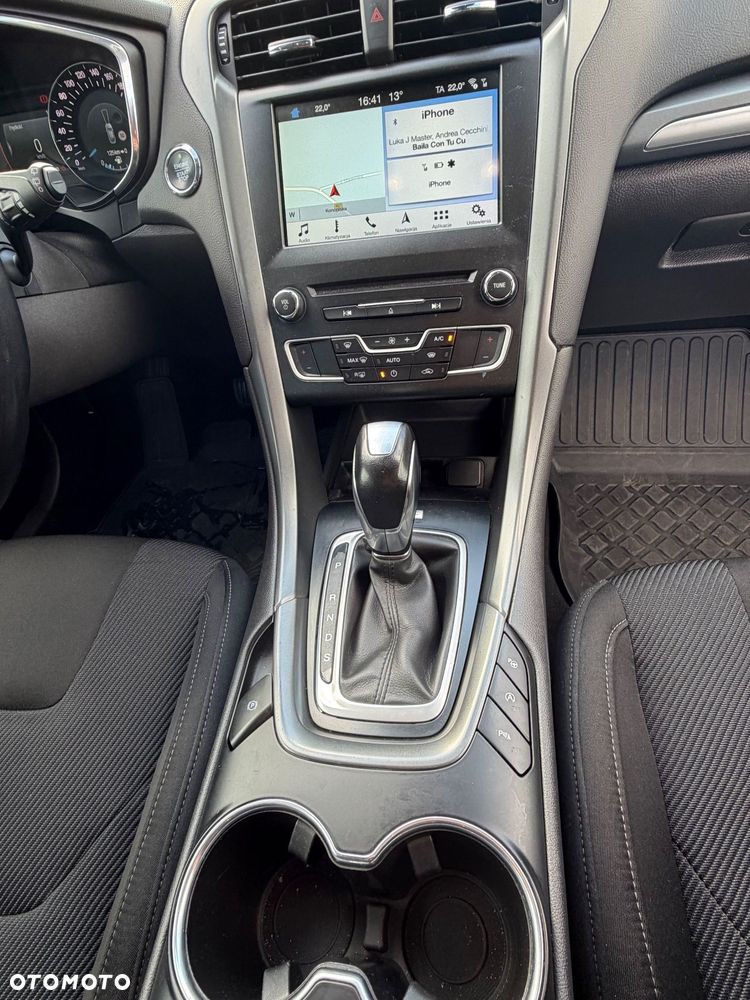 Ford Mondeo 2.0 TDCi Titanium PowerShift - 17