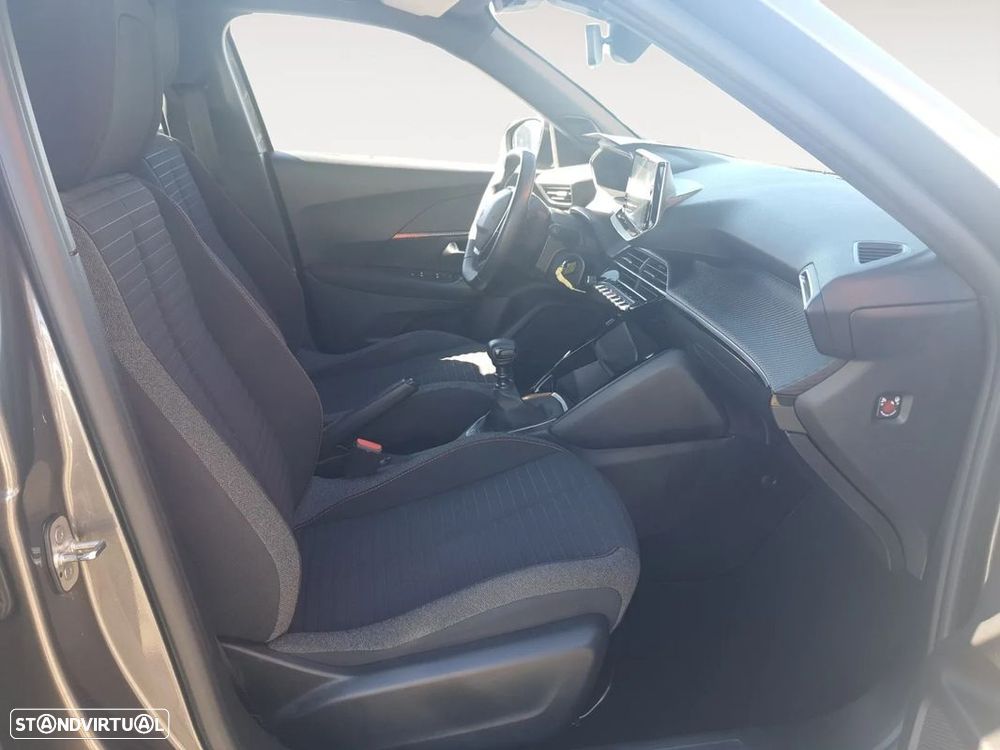 Peugeot 2008 1.2 PureTech Active Pack - 14