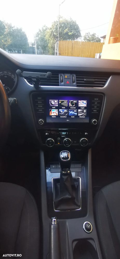 Skoda Octavia Combi Diesel 1.6 TDI Style - 6