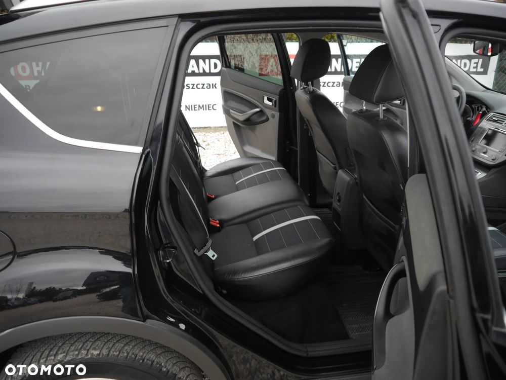 Ford Kuga 2.0 TDCi 4x4 Titanium - 14