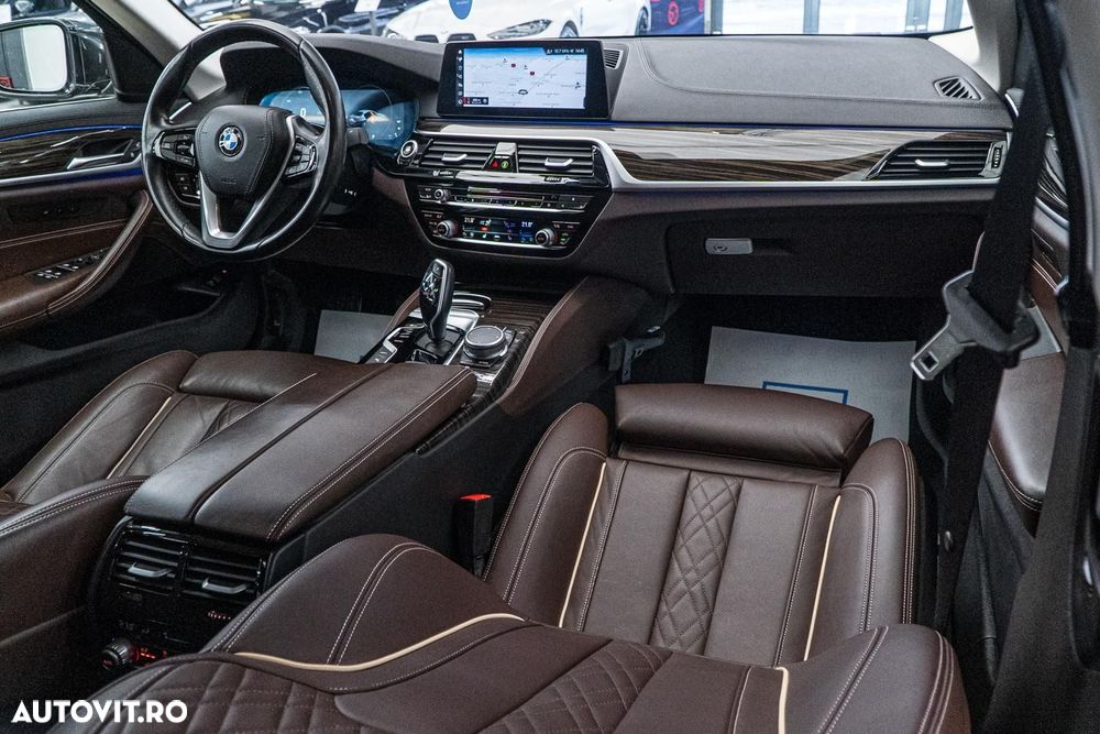 BMW Seria 5 530e iPerformance Aut. Luxury Line - 2